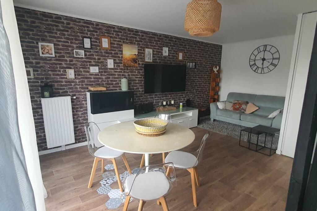 Appartement T3 A Saint-Denis Buitenkant foto